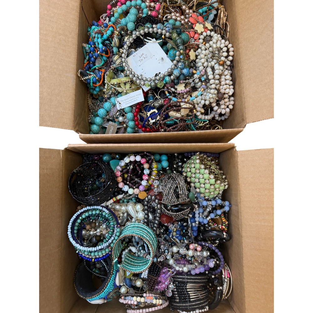 Boho Chunky Statement Beaded Jewelry Bundle Lot of 1lb+ - Picture 3 of 5